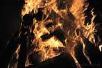 0251-0120; 4256 x 2832 pix; fire, bonfire, embers, flame