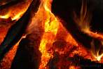 0251-0455; 3872 x 2592 pix; fire, bonfire, embers, flame