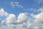 0391-0207; 4288 x 2848 pix; sky, blue, clouds