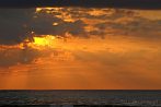 0393-0181; 3629 x 2430 pix; sunset, clouds, sea