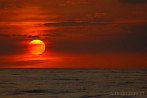 0393-0856; 3705 x 2480 pix; sunset, clouds, sea, sun