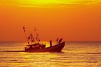 0393-0002; 2577 x 1724 pix; sunset, sea, fishing boat