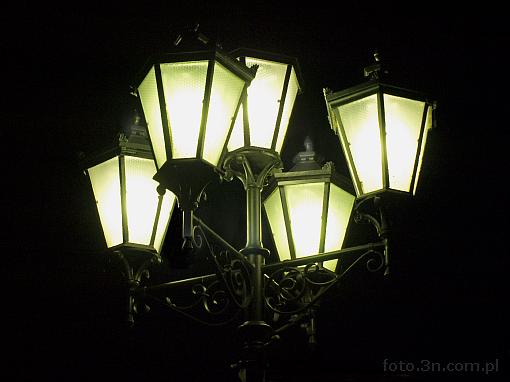 street lamp; lamp