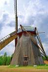 1104-0045; 2592 x 3872 pix; Europe, Poland, Wdzydze, Museum in Wdzydze, windmill HOLENDER from Brusy built in the 1876, windmill, vane