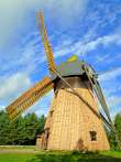 1104-0070; 2500 x 3334 pix; Europe, Poland, Wdzydze, Museum in Wdzydze, windmill HOLENDER from Brusy built in the 1876, windmill, vane