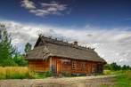 1141-0020; 3872 x 2592 pix; Europe, Poland, Bialowieza, heritage park, country, country thatch, cottage