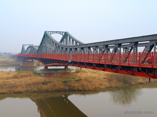 Europe; Poland;  Scinawa; Odra; bridge; steel; river