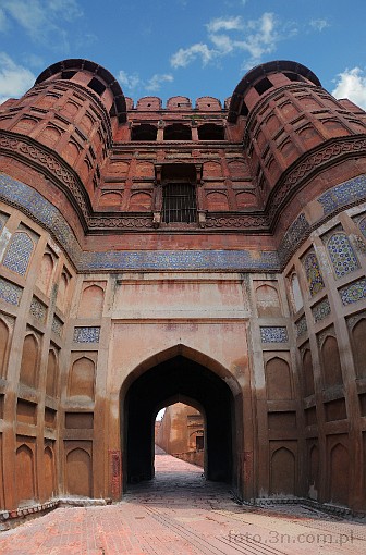 Asia; India; Agra; Red Fort; gate