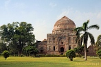 1BBN-0261; 4141 x 2752 pix; Asia, India, Delhi, Lodi Gardens, Shish Gumbad