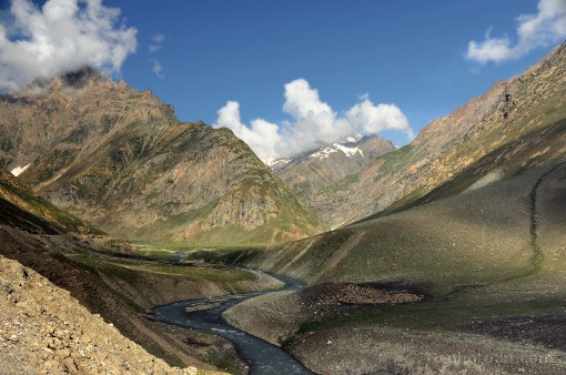 Asia; India; Himalaya; mountains; stream