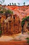 1BG2-0220; 2848 x 4288 pix; Asia, Vietnam, Mui Ne, fairy stream, mountain, stream, ravine, canyon, gorge, rock, rocks, erosion