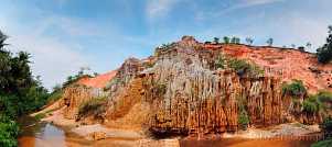 Asia; Vietnam; Mui Ne; fairy stream; mountain; stream; ravine; canyon; gorge; rock; rocks; erosion