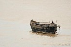 1BJ9-0540; 3909 x 2597 pix; Asia, Cambodia, Mekong, barge, ship