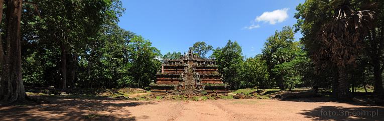 Asia; Cambodia; Angkor; Angkor Thom; Phimeanakas; Prasat Phimean Akas; Celestial Temple; Vimeanakas