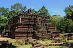 1BJE-1010; 4288 x 2848 pix; Asia, Cambodia, Angkor, Angkor Thom, Phimeanakas, Prasat Phimean Akas, Celestial Temple, Vimeanakas