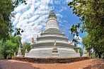 1BJG-0210; 8322 x 5548 pix; Asia, Cambodia, Phnom Penh, Phnom Wat, Wat Phnom, buddhism